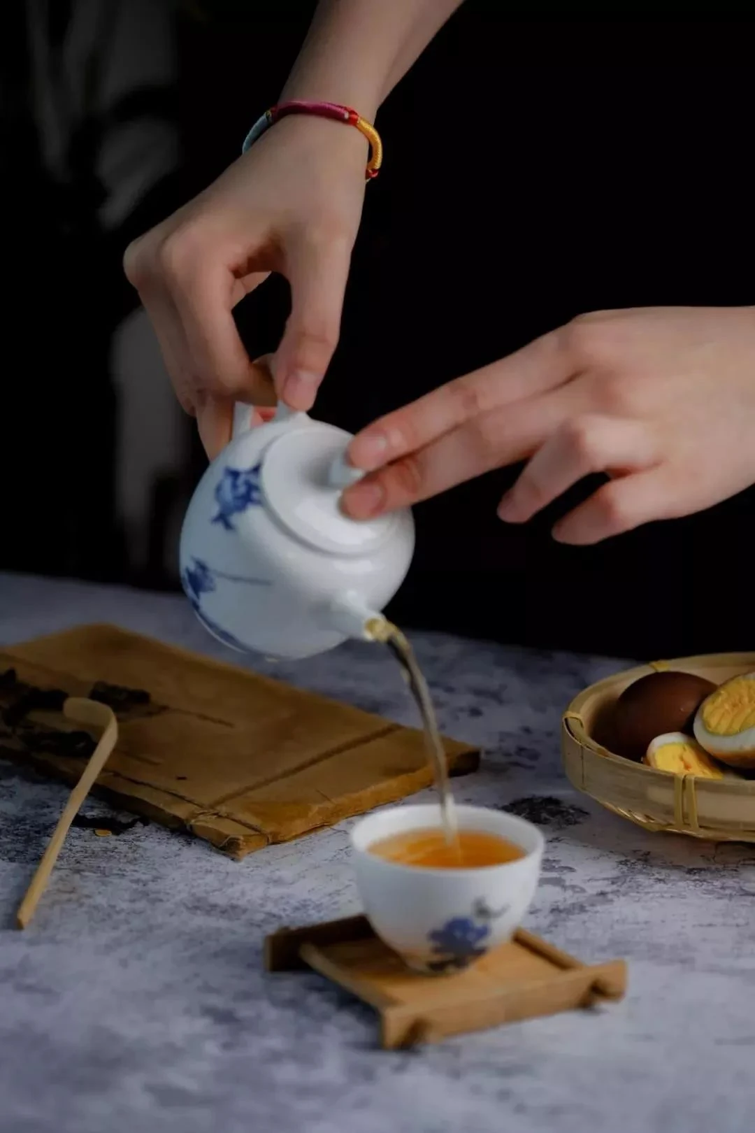 washing tea washing tea